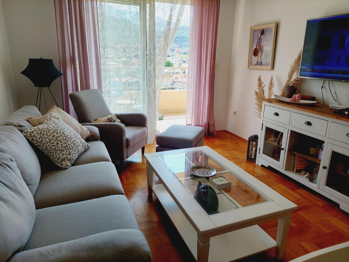 Aska Apartment Бар Екстер'єр фото